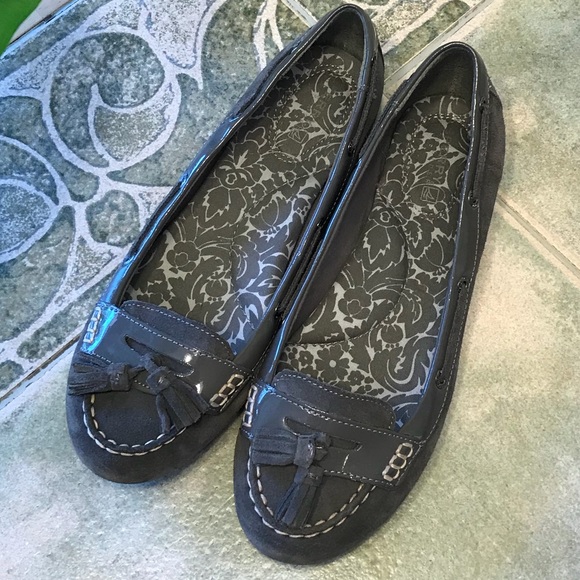 Sperry Shoes - NWOT Sperry Top Siders Grey Suede Tassel Deck Shoe